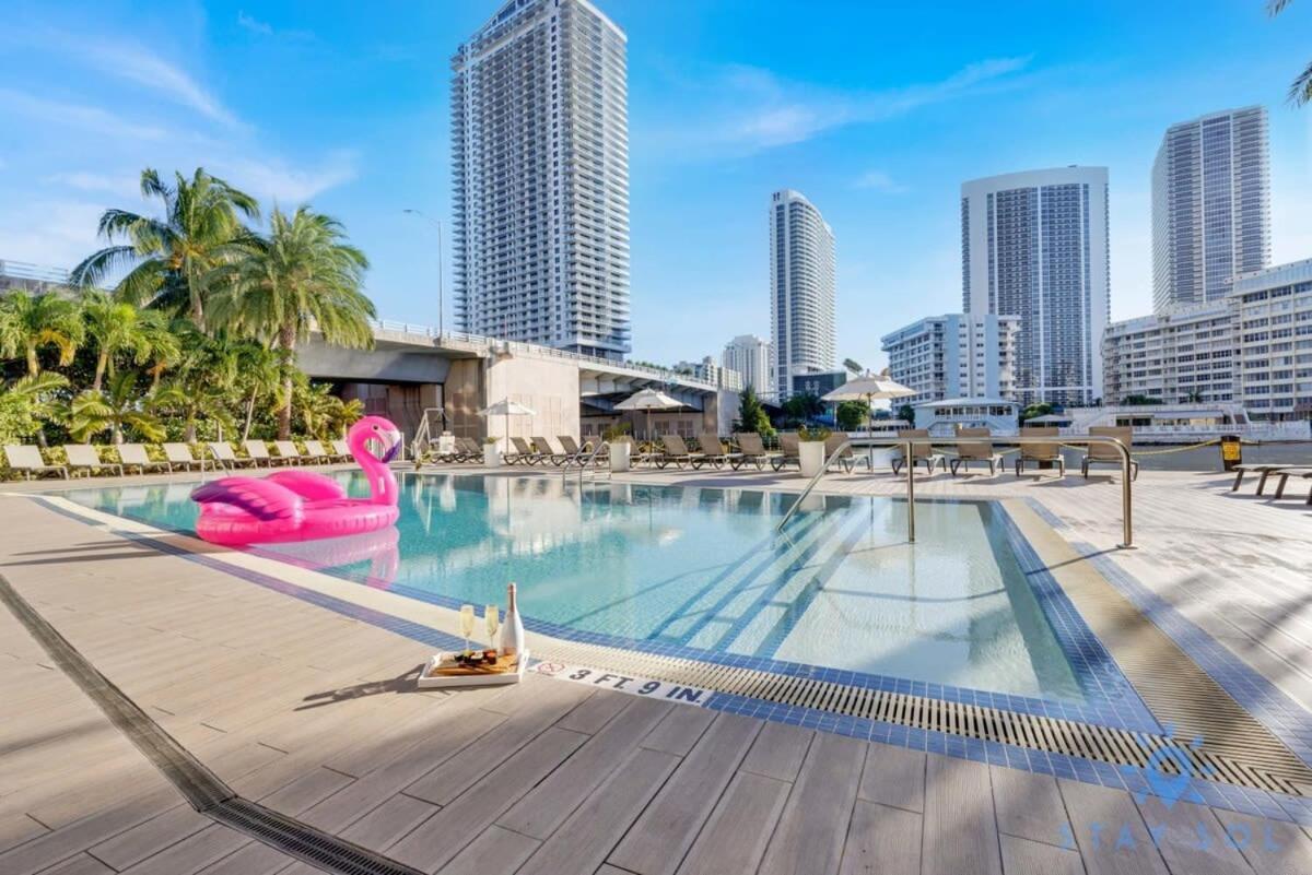 Infinite Views, Amazing Pool, Gym, Near Beach Hallandale Beach Exterior foto